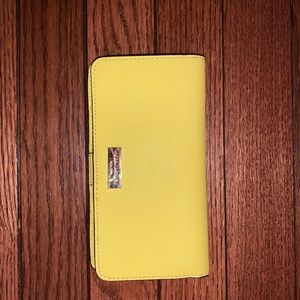 Henri Bendel phone wallet